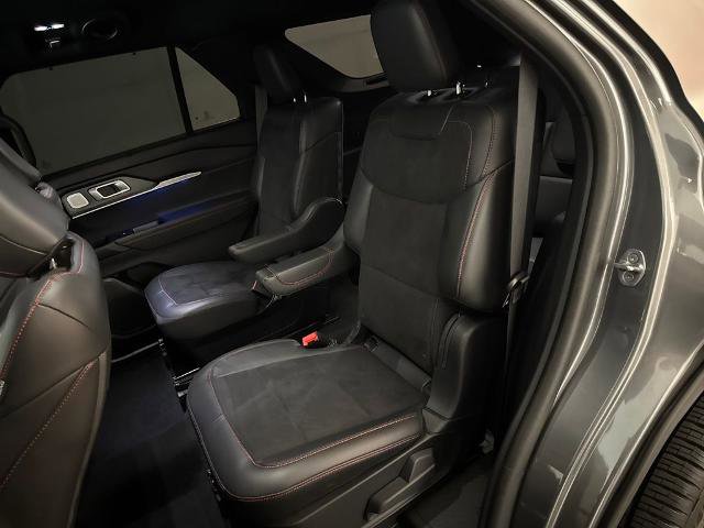 Certified 2025 Ford Explorer ST image 32