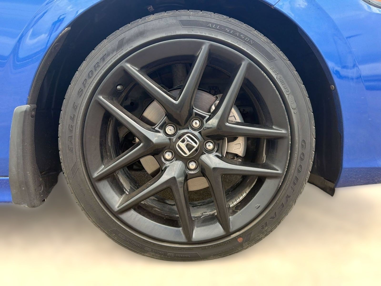 Used 2023 Honda Civic Sport image 12