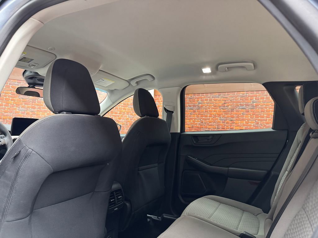 Certified 2022 Ford Escape SE w/ Convenience Package image 27