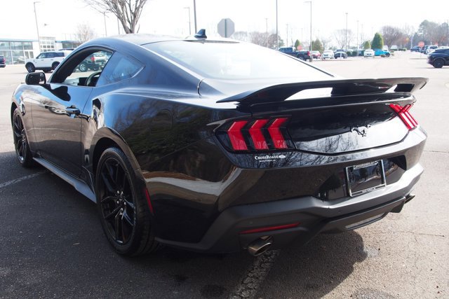 Certified 2024 Ford Mustang Coupe image 3