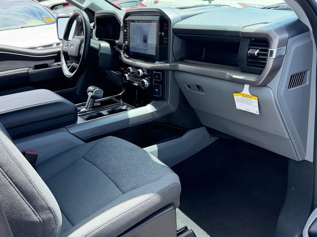 Certified 2025 Ford F150 Lightning XLT AWD/4WD image 18