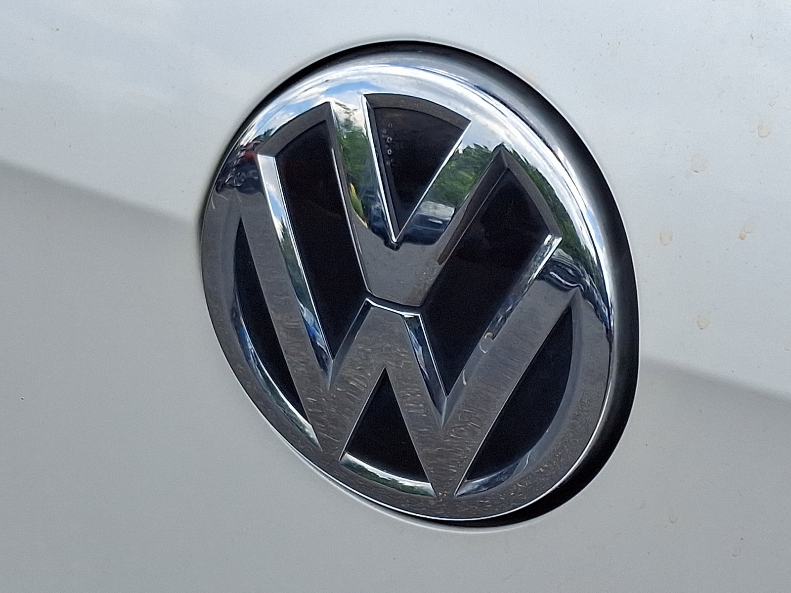 Used 2018 Volkswagen Golf R 4-Door AWD/4WD image 31
