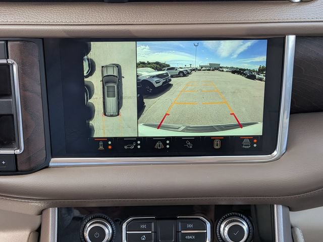 Used 2023 GMC Yukon Denali w/ Denali Reserve Package AWD/4WD image 12