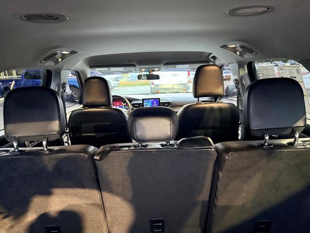 Certified 2022 Ford Explorer XLT w/ Equipment Group 202A image 32