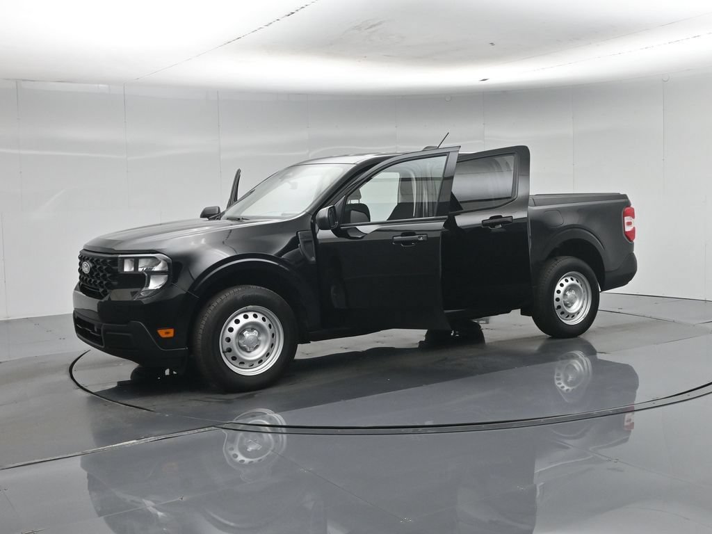 Certified 2025 Ford Maverick XL FWD image 6