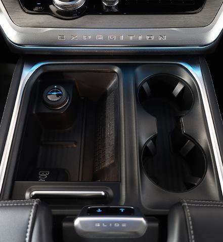 Certified 2025 Ford Expedition Platinum AWD/4WD image 18