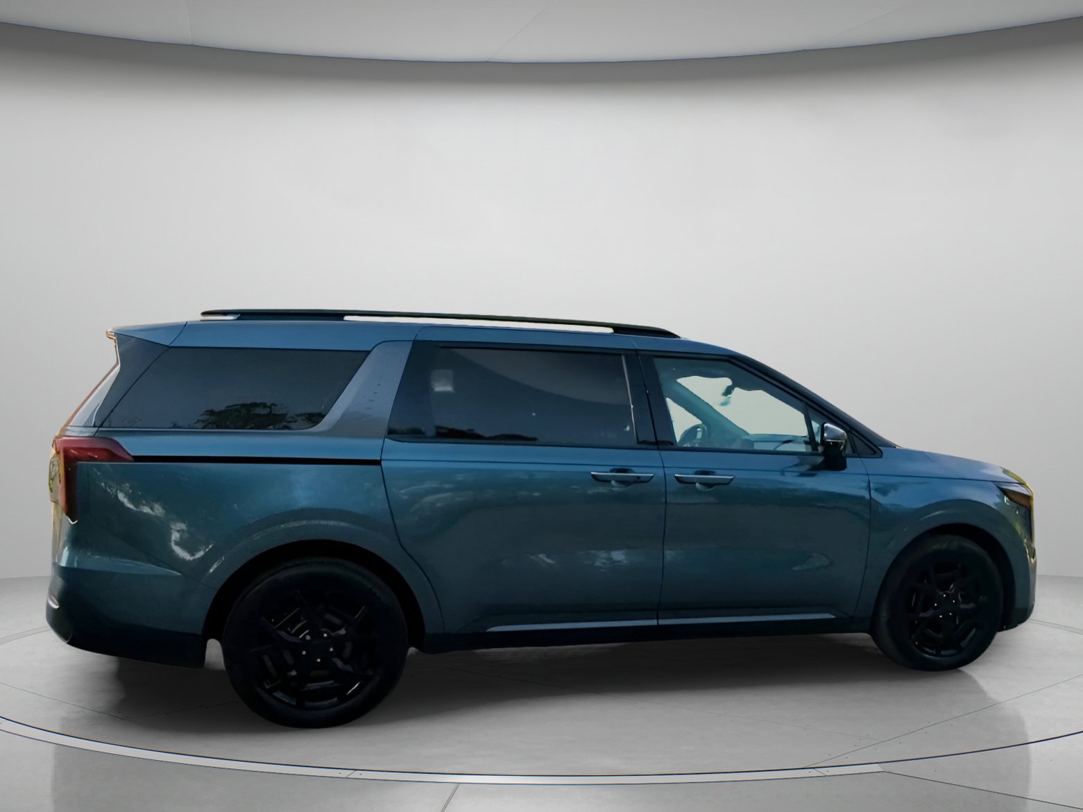 Used 2025 Kia Carnival SX Prestige FWD image 31