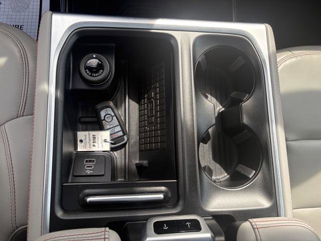 Certified 2025 Ford Expedition Max Active AWD/4WD image 23
