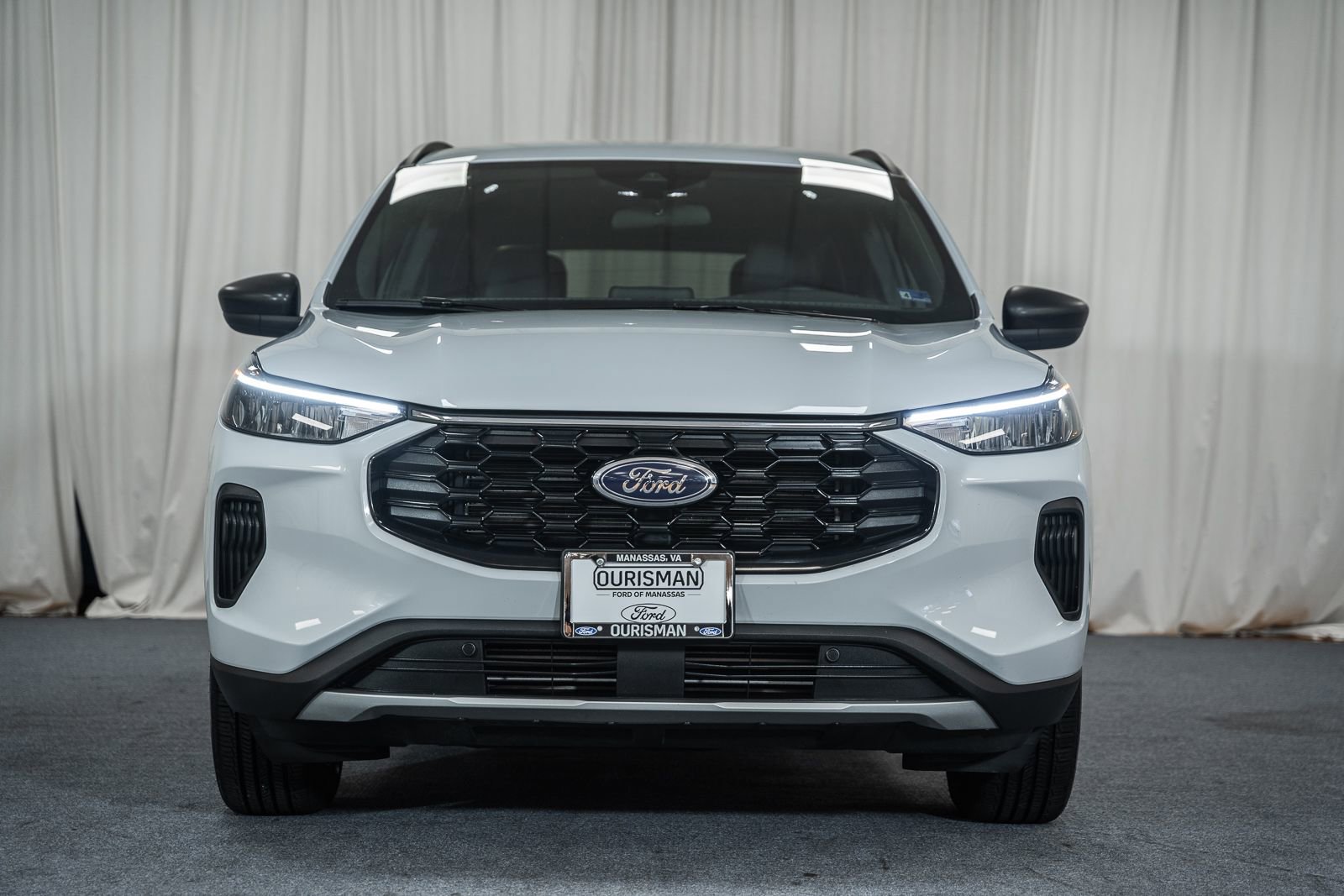 Certified 2025 Ford Escape ST-Line image 2