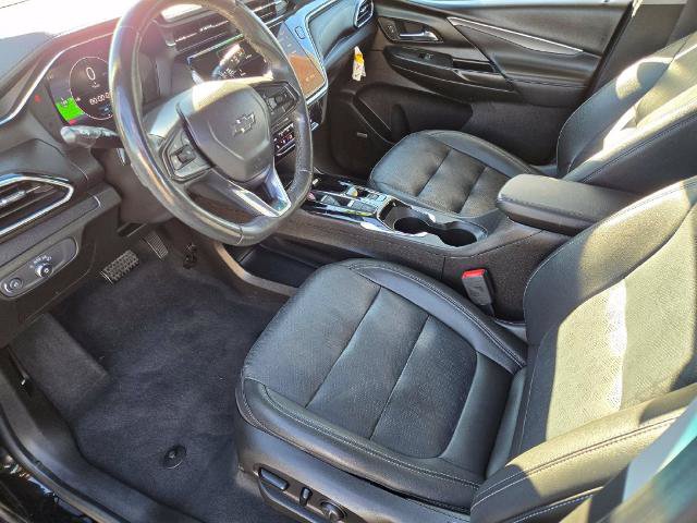 Used 2023 Chevrolet Bolt LT w/ Infotainment Package FWD image 15