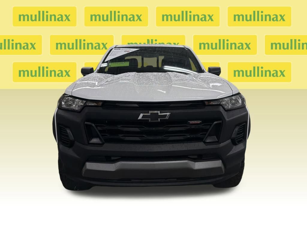 Used 2024 Chevrolet Colorado Trail Boss w/ Advanced Trailering Package image 8