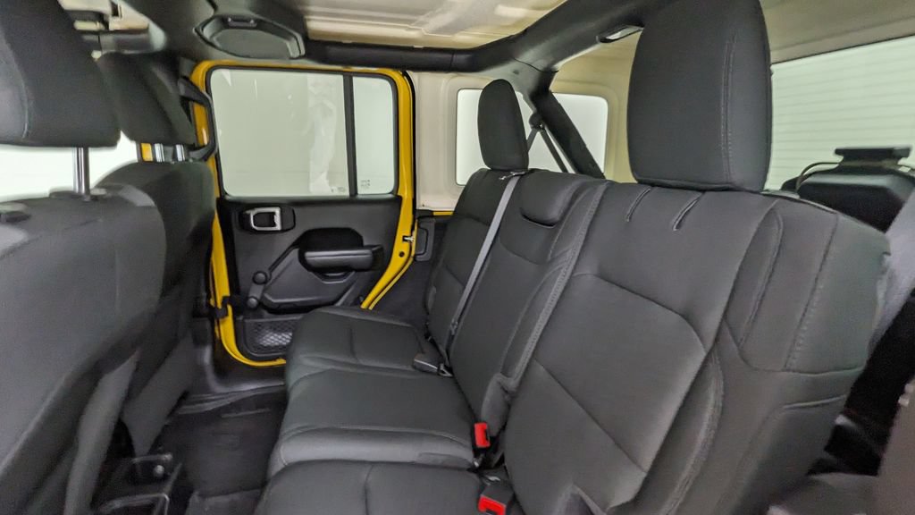 Used 2021 Jeep Wrangler Unlimited Sport AWD/4WD image 28