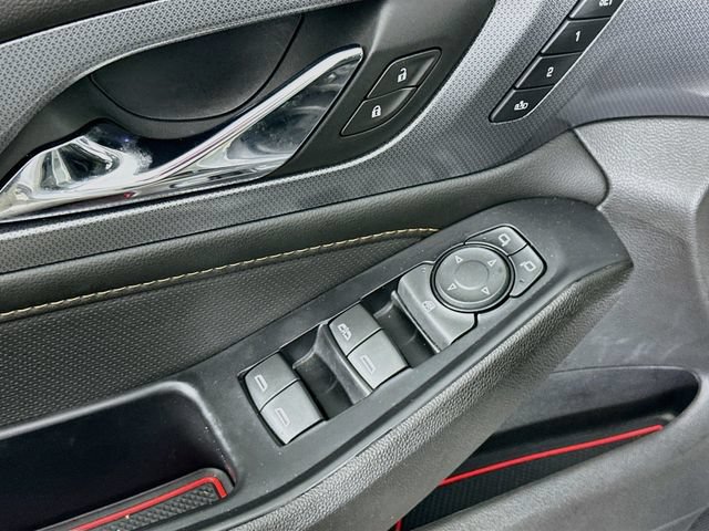 Used 2021 Chevrolet Traverse Premier w/ Redline Edition FWD image 25