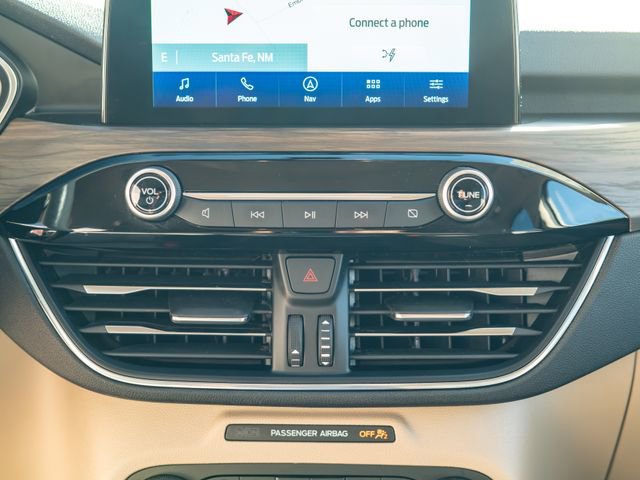 Certified 2020 Ford Escape Titanium w/ Titanium Premium Package 2.0 image 32