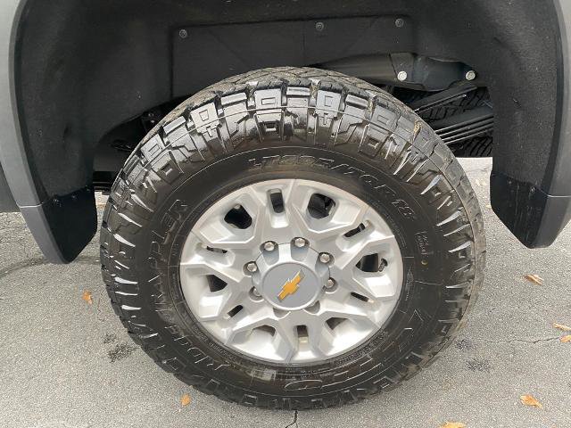 Used 2025 Chevrolet Silverado 2500 LTZ w/ LTZ Premium Package image 34