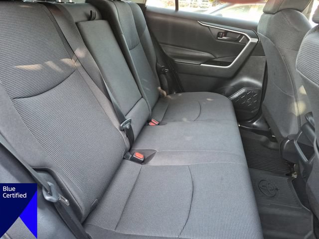 Used 2021 Toyota RAV4 LE FWD image 31