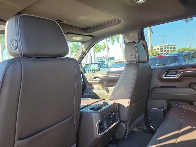 Used 2024 GMC Sierra 1500 Denali w/ Denali Reserve Package image 18