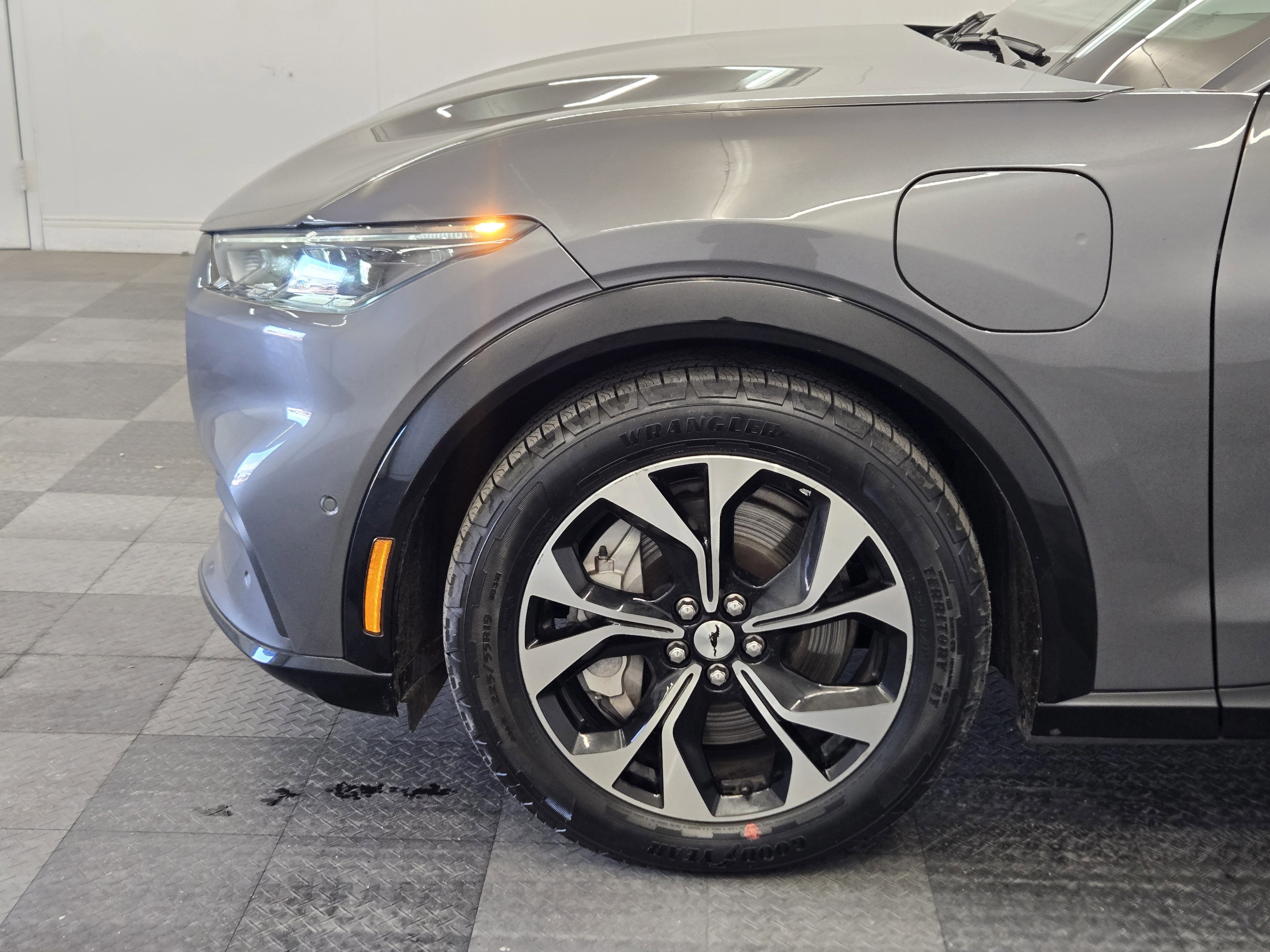 Certified 2023 Ford Mustang Mach-E Premium image 9