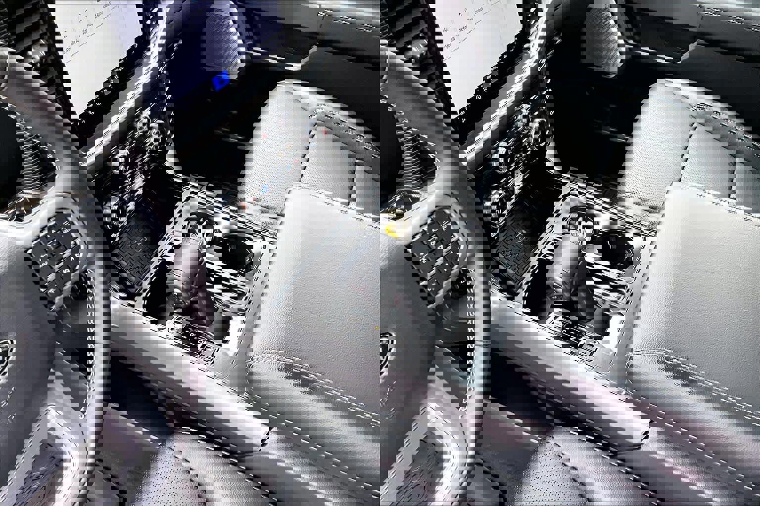 Certified 2025 Ford F150 Lariat w/ Equipment Group 502A High image 19