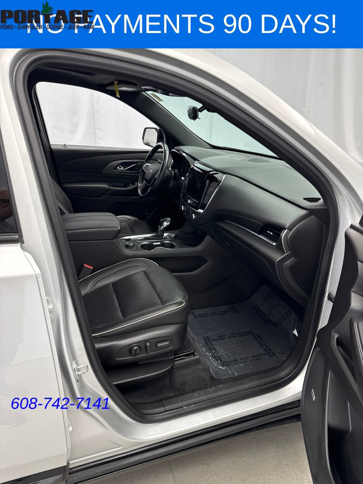 Used 2022 Chevrolet Traverse Premier w/ Redline Edition AWD/4WD image 29