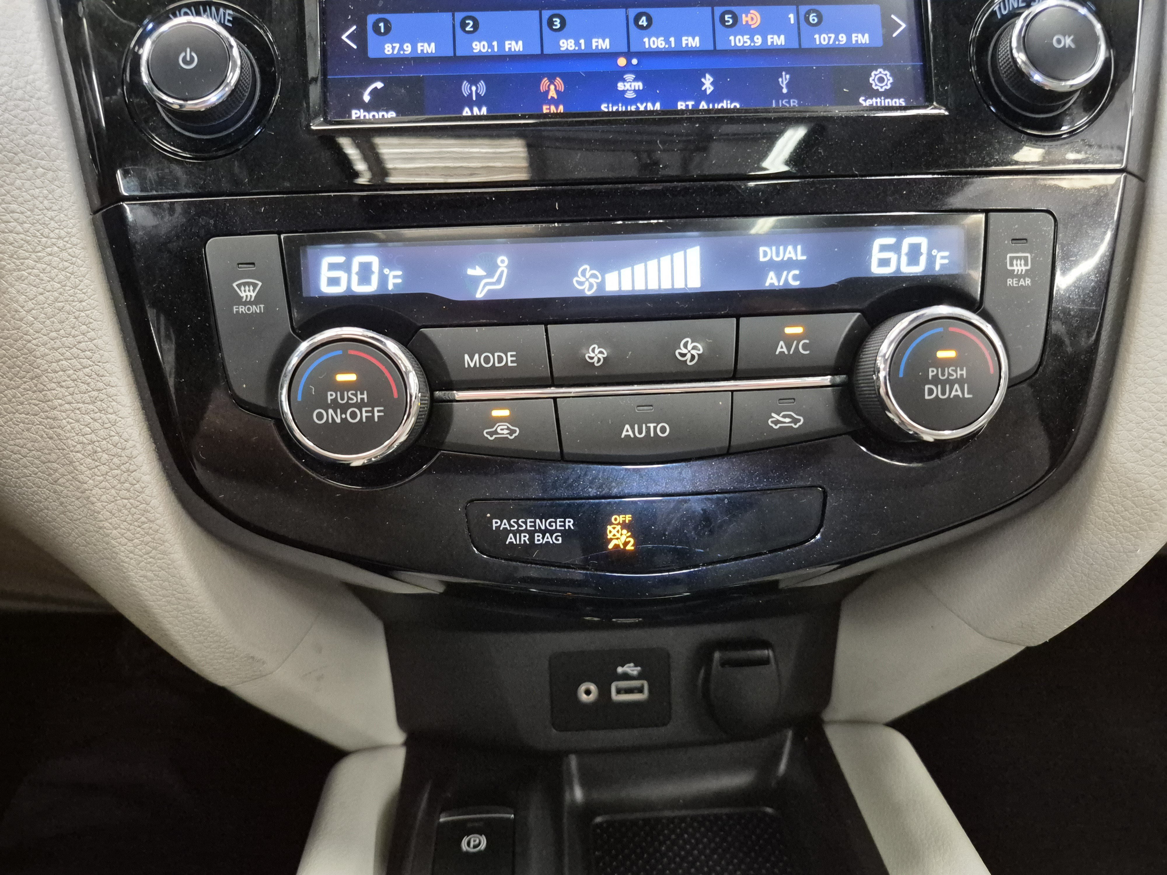 Used 2022 Nissan Rogue Sport SL w/ Premium Package AWD/4WD image 34