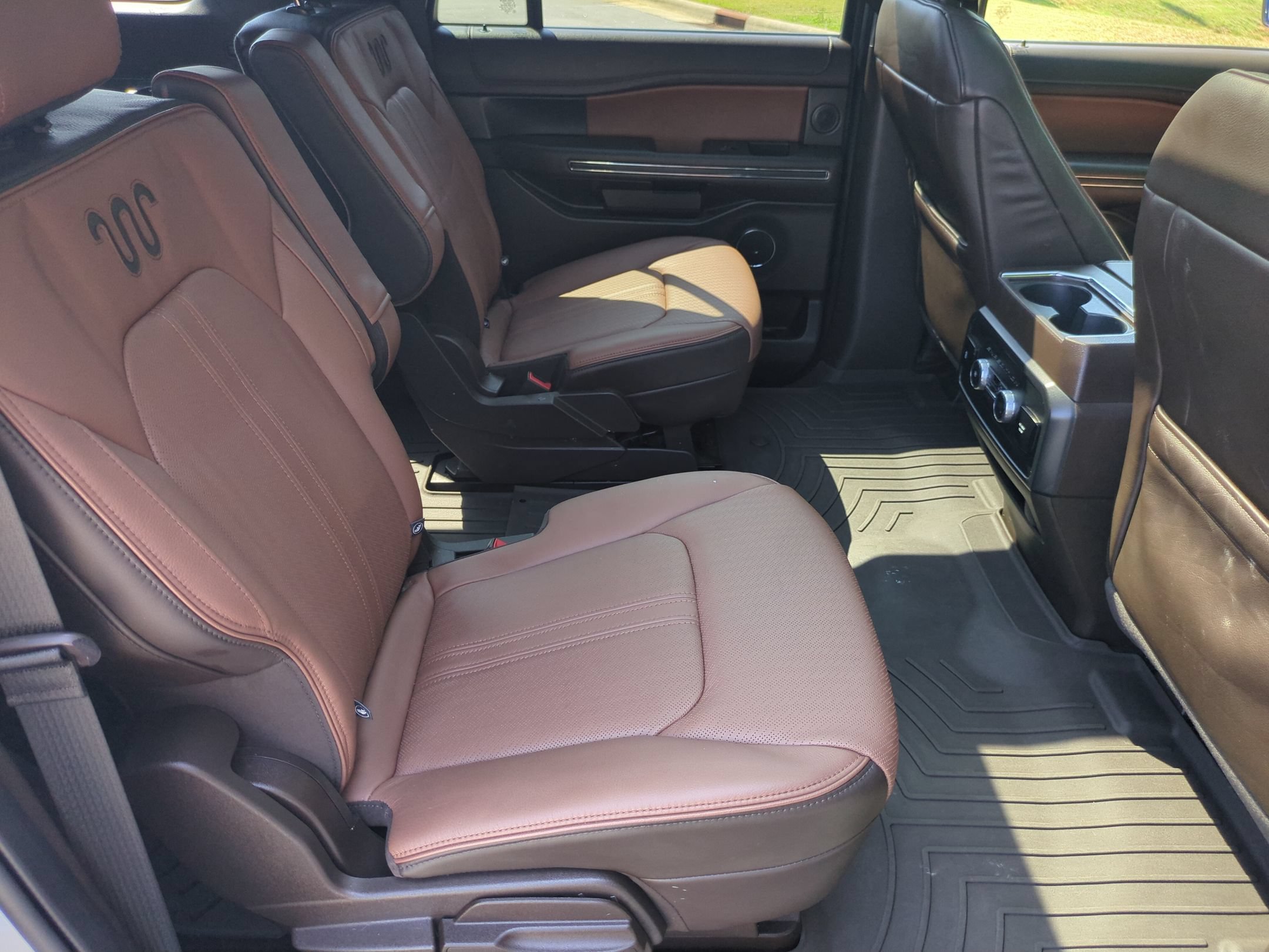 Certified 2022 Ford Expedition Max King Ranch AWD/4WD image 32