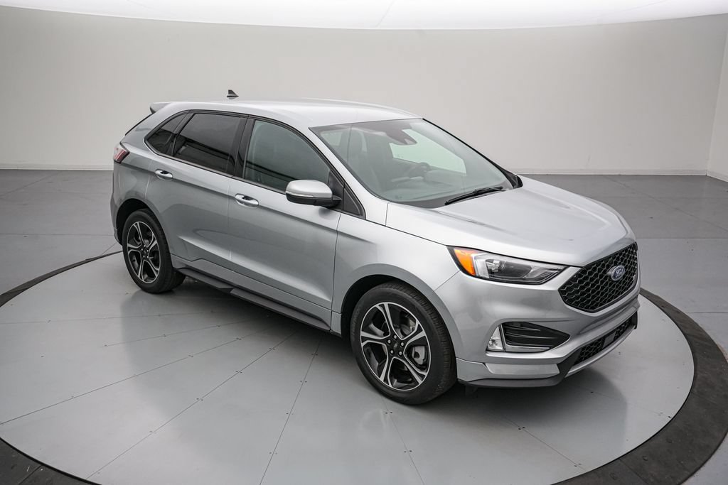 Certified 2023 Ford Edge ST AWD/4WD image 2