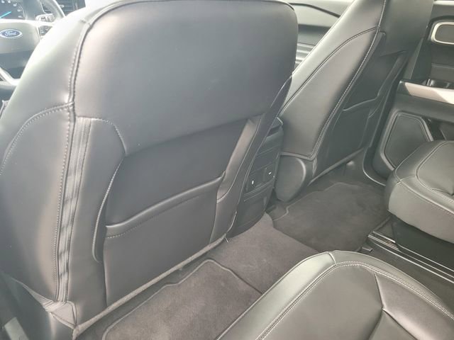 Certified 2023 Ford Explorer XLT w/ Equipment Group 202A AWD/4WD image 12
