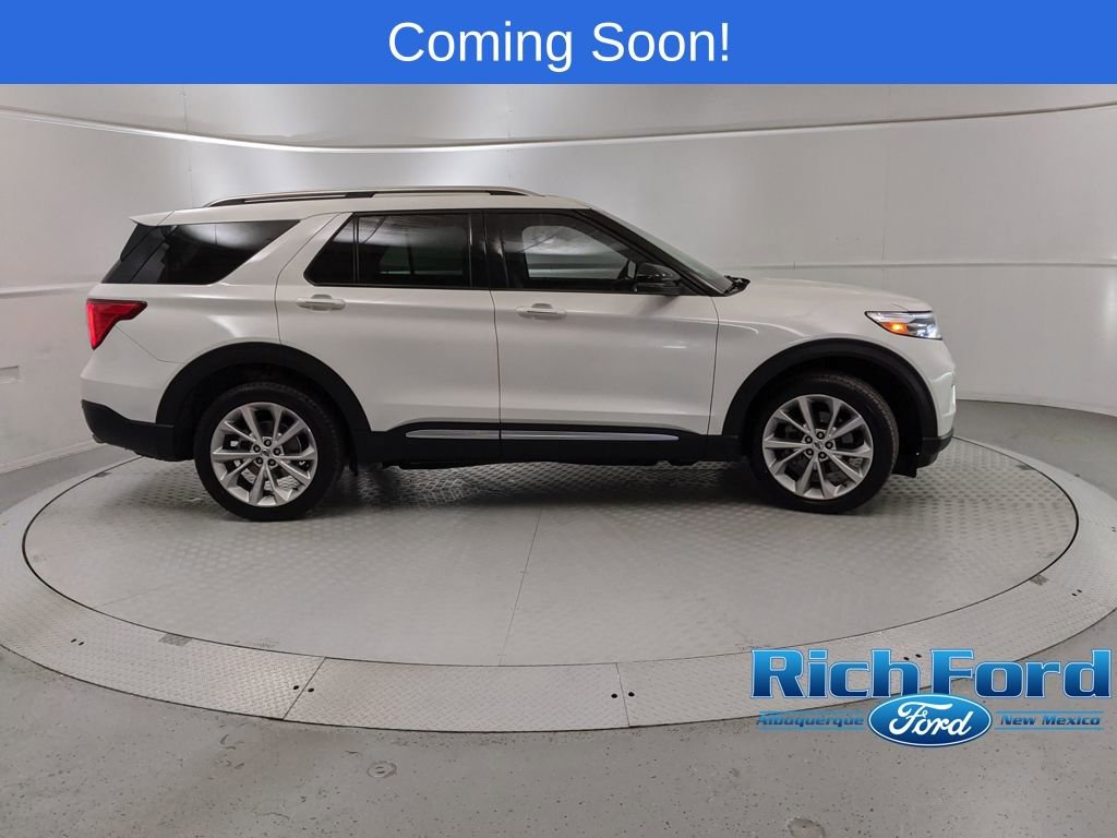 Certified 2023 Ford Explorer Platinum w/ Technology Package image 2