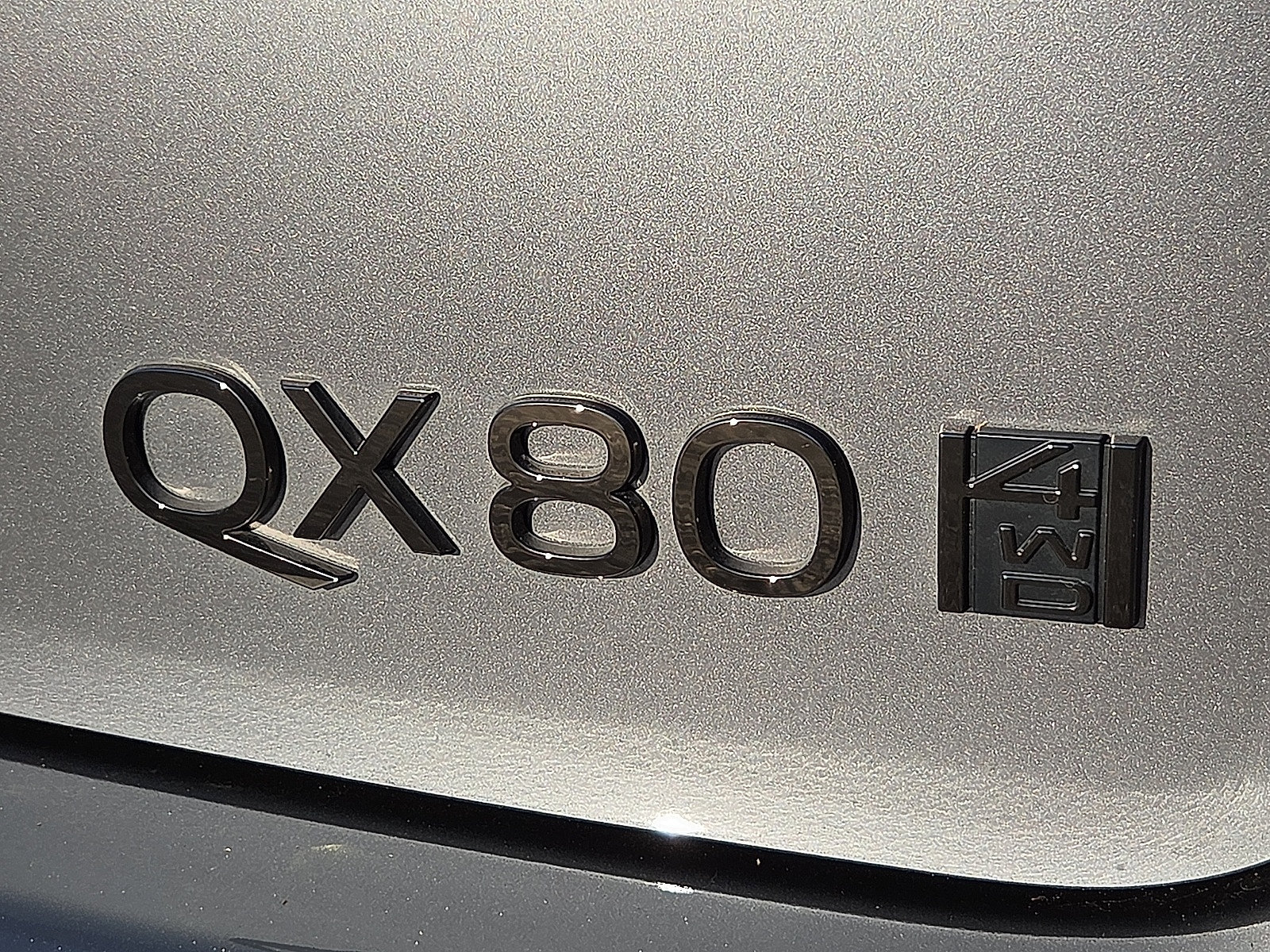 Used 2025 INFINITI QX80 Autograph AWD/4WD image 9