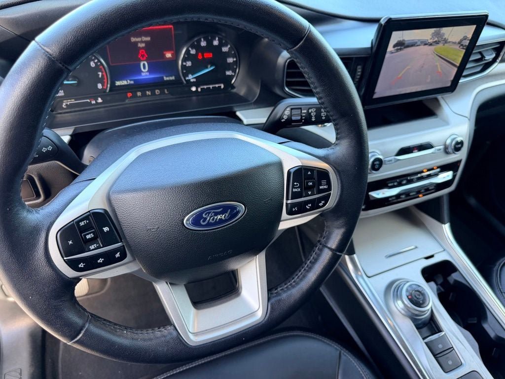Certified 2023 Ford Explorer XLT w/ Equipment Group 202A RWD image 25