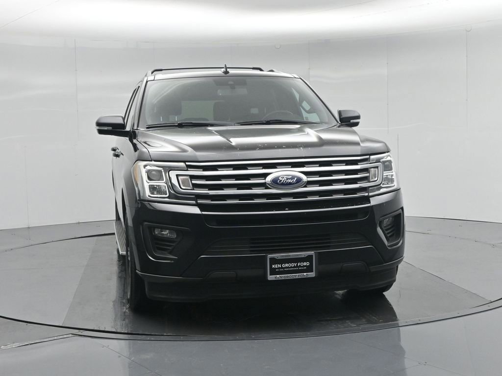 Certified 2020 Ford Expedition XLT w/ Equipment Group 202A image 2