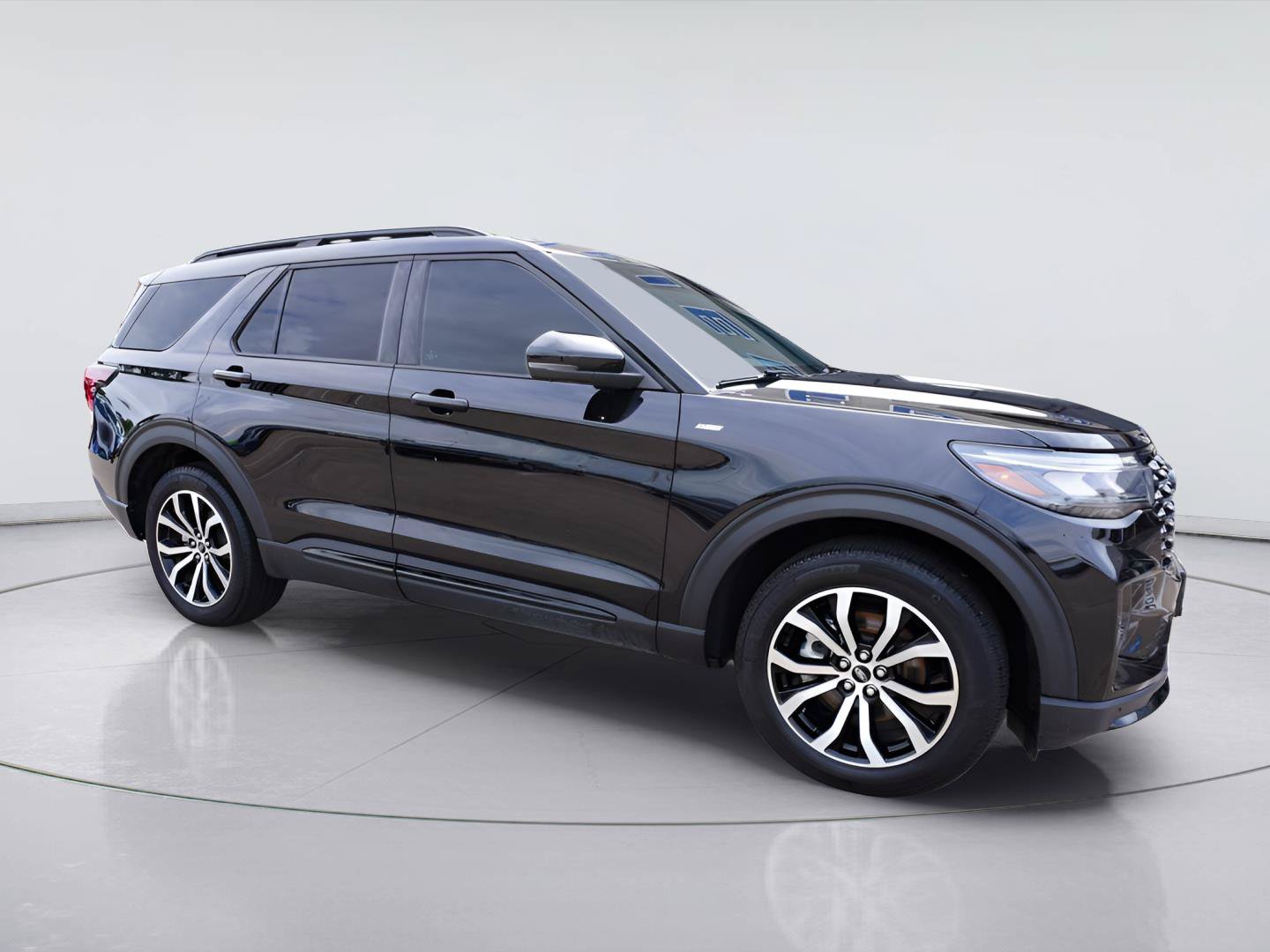 Certified 2025 Ford Explorer ST-Line