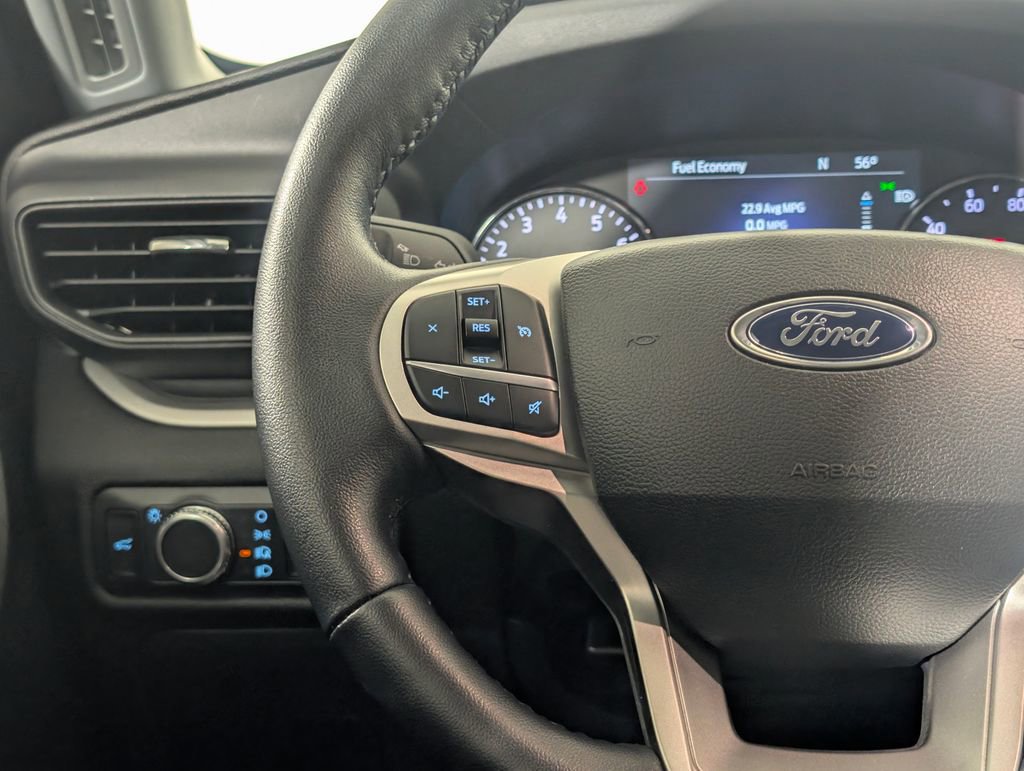 Certified 2022 Ford Explorer XLT RWD image 19