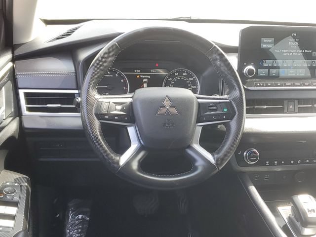 Used 2024 Mitsubishi Outlander SE AWD/4WD image 13