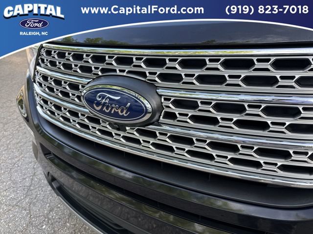 Certified 2023 Ford Explorer Limited w/ Limited Technology Package AWD/4WD image 10
