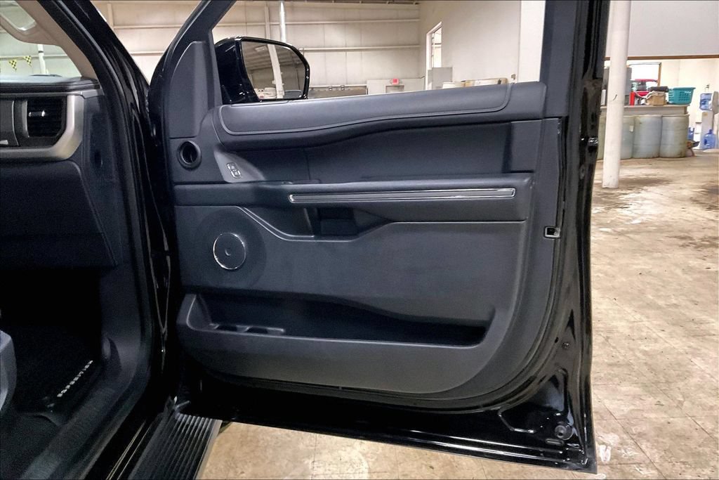 Certified 2024 Ford Expedition Max XLT AWD/4WD image 22