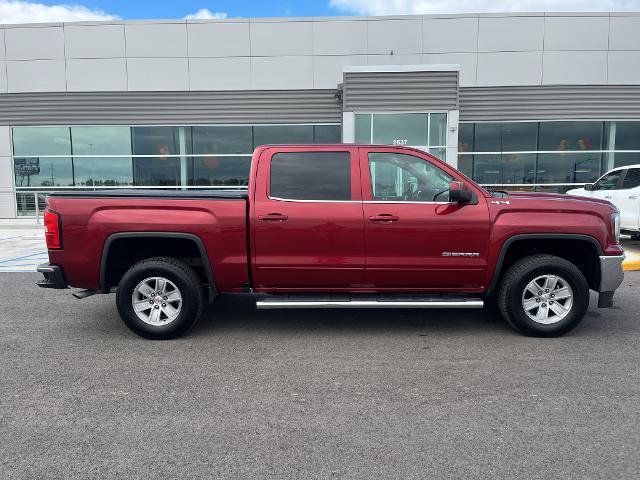 Used 2018 GMC Sierra 1500 SLE w/ SLE Value Package AWD/4WD image 4