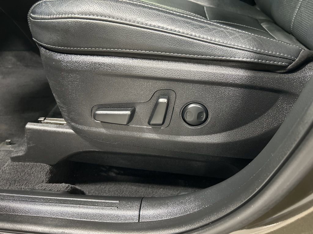 Used 2020 Kia Telluride EX w/ EX Premium Package AWD/4WD image 12