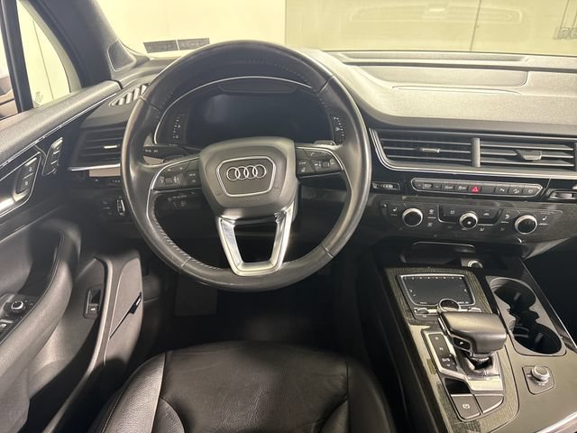 Used 2019 Audi Q7 3.0T Premium Plus w/ Premium Plus Package AWD/4WD image 21