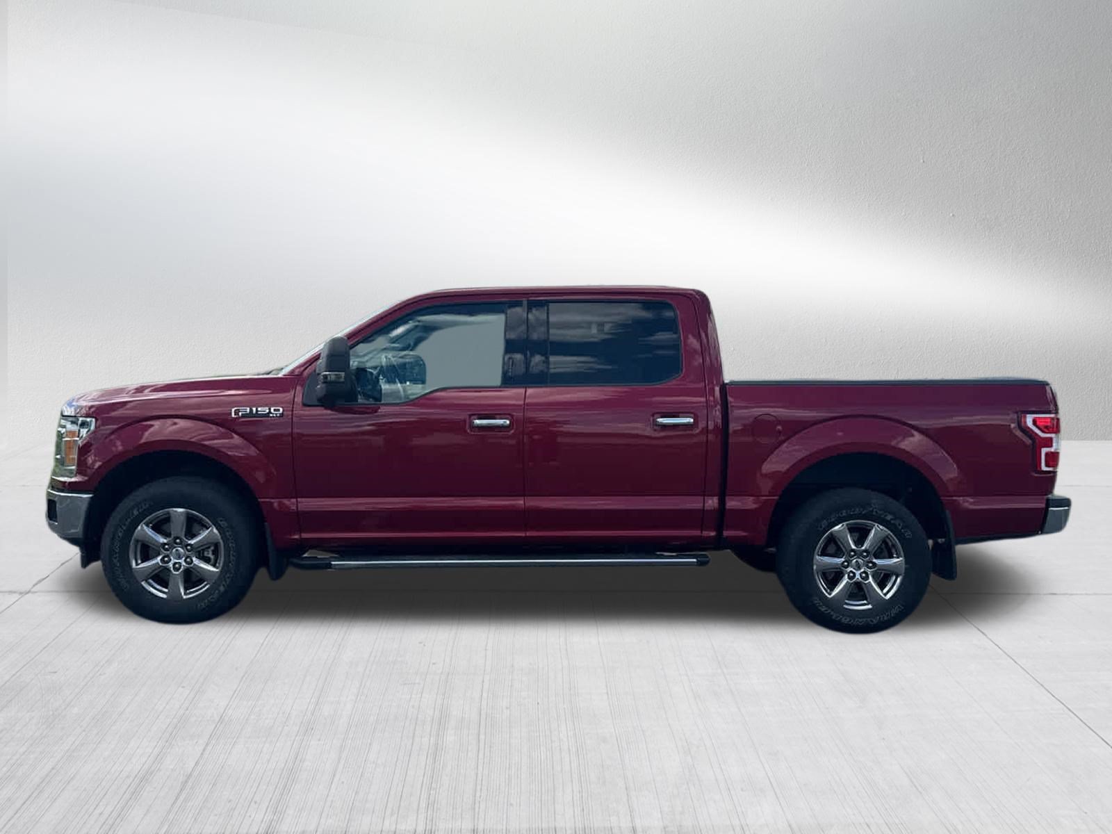 Certified 2018 Ford F150 XLT w/ Equipment Group 302A Luxury AWD/4WD image 4