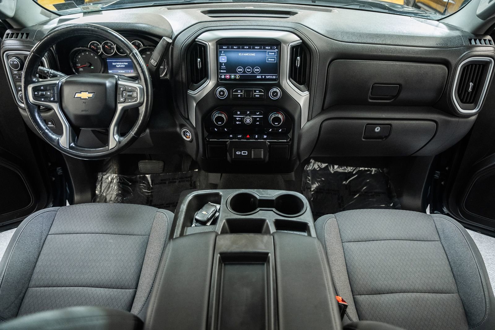 Used 2020 Chevrolet Silverado 1500 LT w/ All-Star Edition AWD/4WD image 26