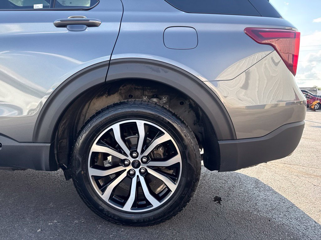 Certified 2023 Ford Explorer ST-Line AWD/4WD image 50