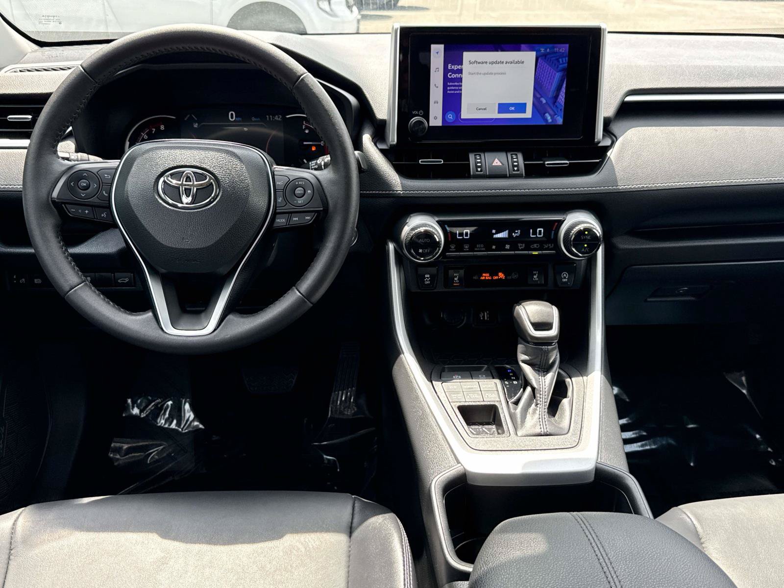 Used 2024 Toyota RAV4 XLE Premium w/ Weather Package AWD/4WD image 7