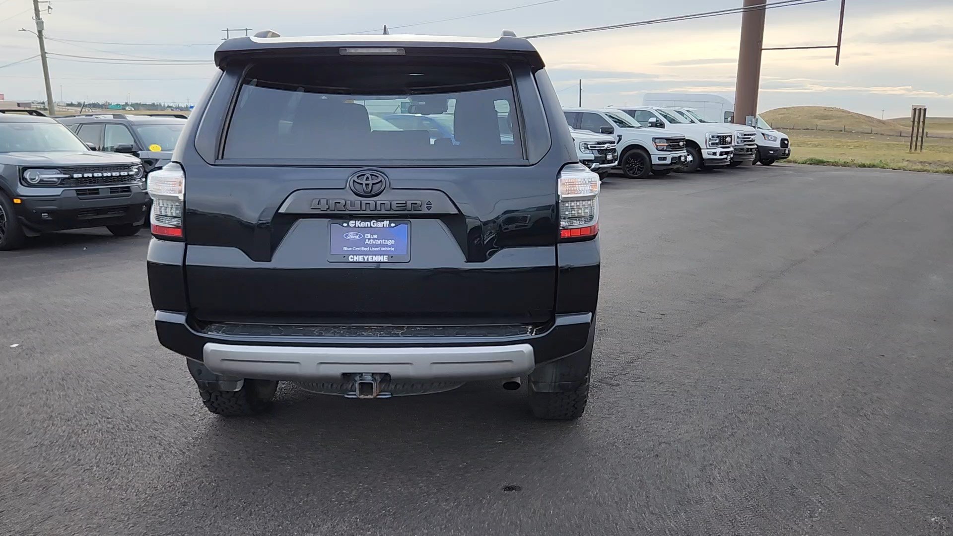 Used 2022 Toyota 4Runner TRD Off-Road Premium AWD/4WD image 4