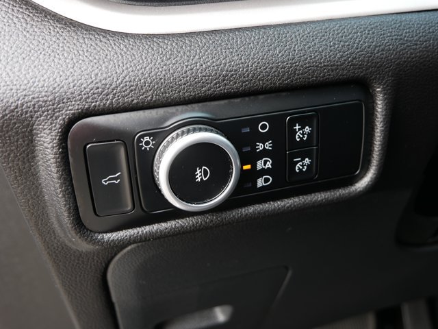 Certified 2023 Ford Explorer XLT w/ Equipment Group 202A AWD/4WD image 17