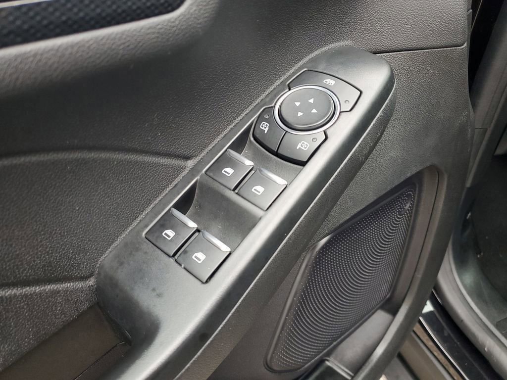 Certified 2023 Ford Escape ST-Line w/ Tech Pack #1 image 16