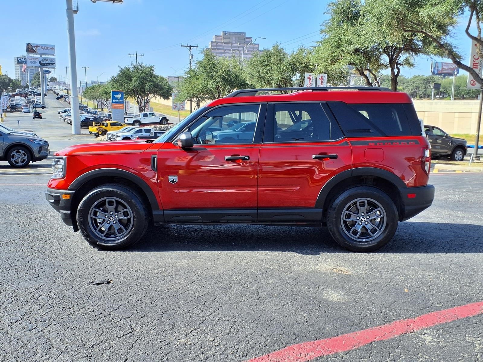 Certified 2023 Ford Bronco Sport Big Bend w/ Convenience Package AWD/4WD image 9