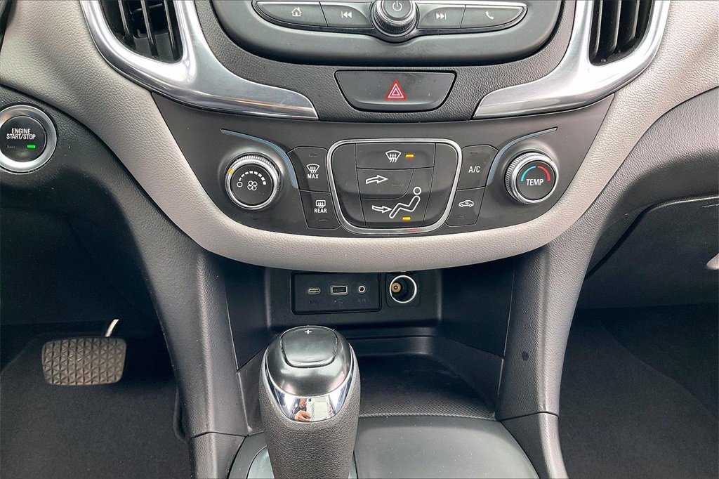 Used 2020 Chevrolet Equinox LS w/ LS Convenience Package image 33