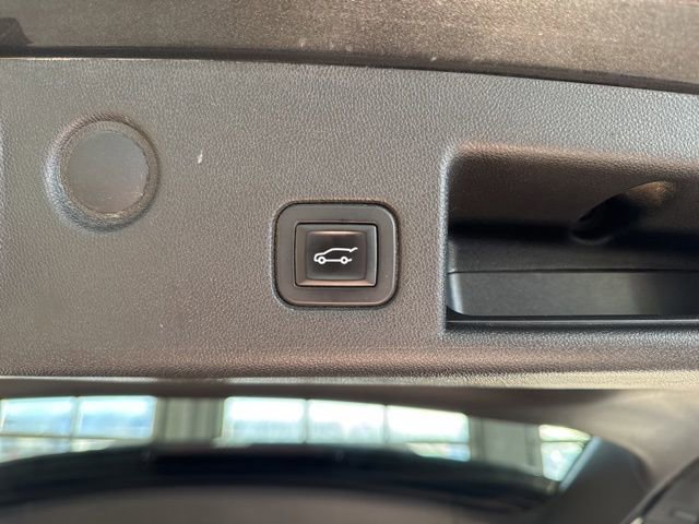 Used 2019 Chevrolet Equinox LT image 10